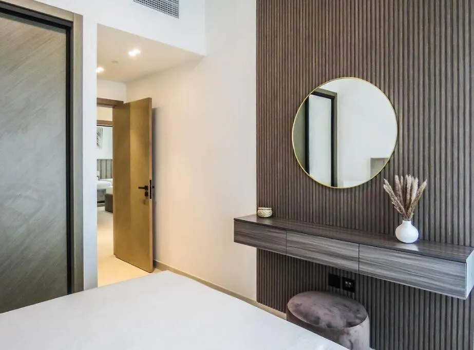Stylish 2 Bedroom In Binghatti, Business Bay 0*, Dubai